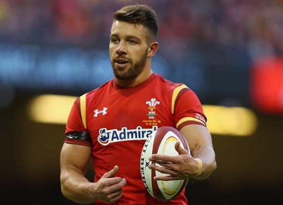 Shane Williams: Wales can challenge but Ireland are my tip