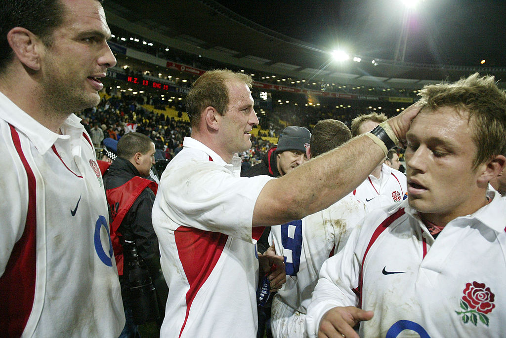 England win in New Zealand prior to the 2003 Rugby World Cup