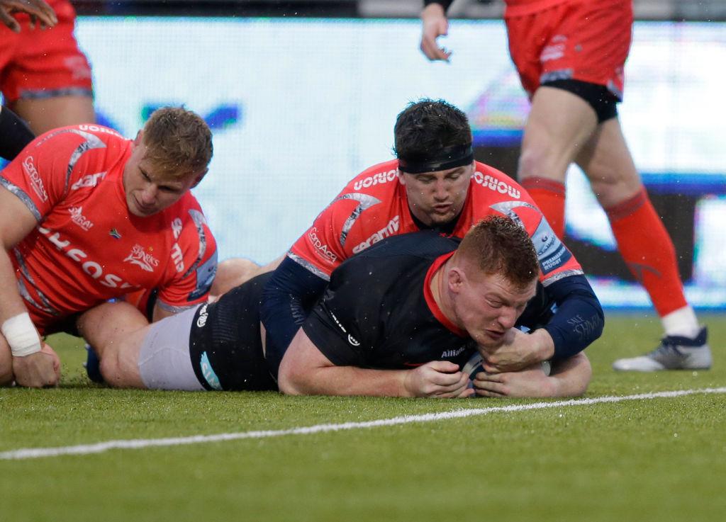 Saracens prop Rhys Carre