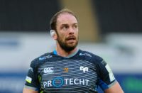 Ospreys lock Alun Wyn Jones