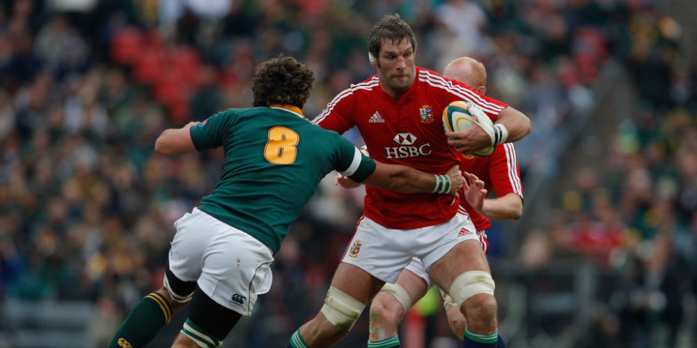 Simon Shaw playing for the Lions in 2009