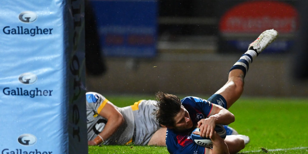 Bristol Bears wing Piers O'Conor scores against Wasps