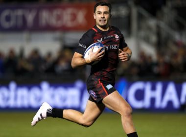 Saracens back Alex Lozowski