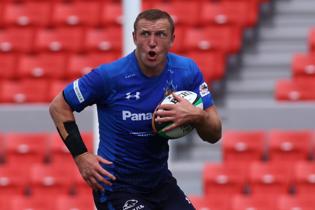 Panasonic Wild Knights centre Hadleigh Parkes